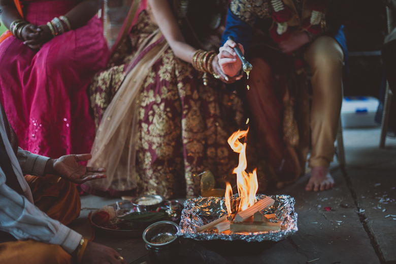 Hindu rituals wedding - Asian Wedding Photography