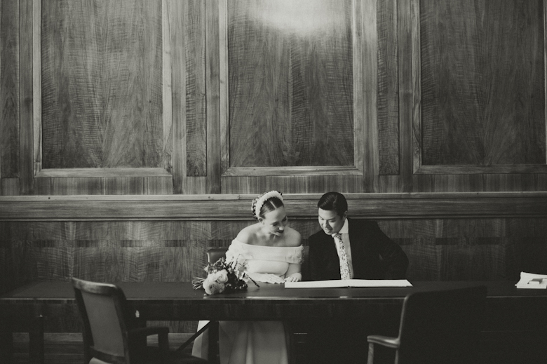 London Wedding - Hackney Town Hall Wedding Ceremony