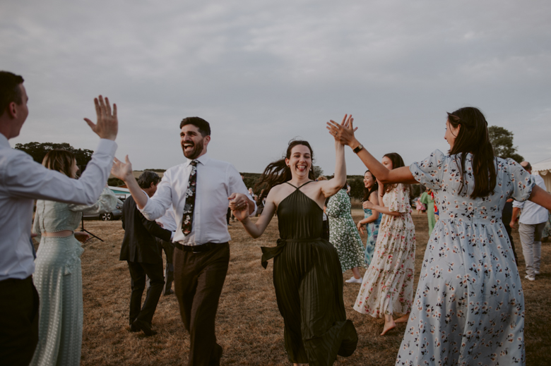 relaxed documentary wedding photographer barn dance