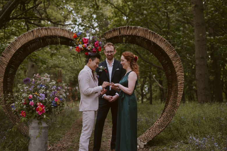 documentary festival style wedding Gloucestershire outdoor ceremony forest - Sasha Weddings Photographer based in London traveling worldwide